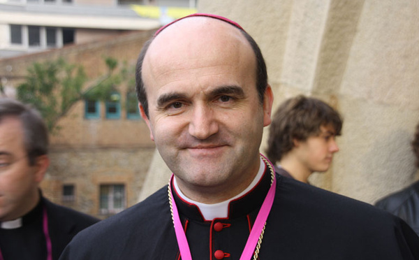 La Iglesia española pierde el miedo y pide elecciones