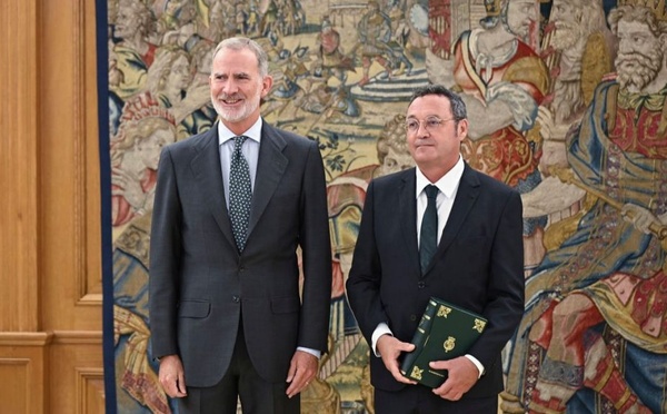 El Rey Felipe VI maltrata la Corona y diezma a los monárquicos