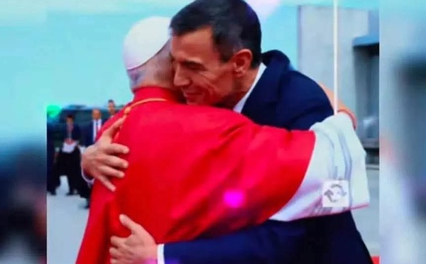 Sospechoso respaldo de la izquierda a la visita del Papa a España