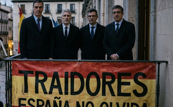 Los políticos han arruinado y siguen arruinando España