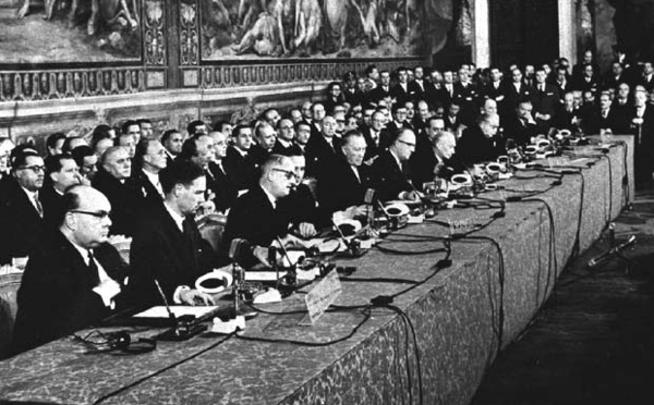 La pobre Europa, de la mano de sus políticos, camina hacia el fracaso